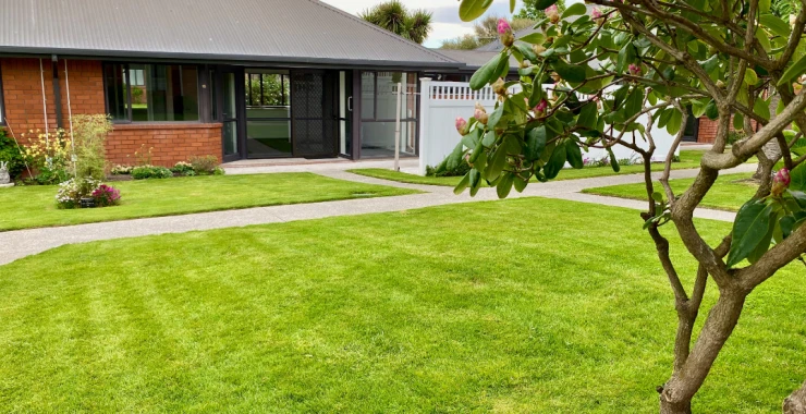 archer-linrose-village-north-facing-with-lawn-garden-views-33750