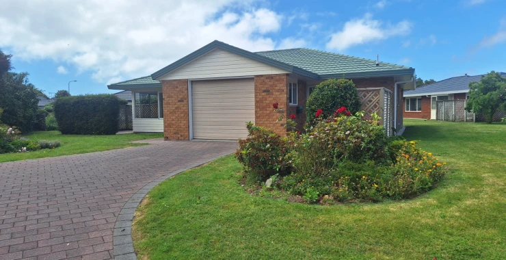 kapiti-village-metlifecare-spacious-modern-villa-available-now-31931