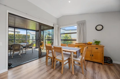 papamoa-sands-more-than-meets-the-eye-29857