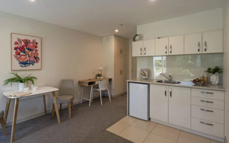 ultimate-care-kensington-court-one-bedroom-apartment-12295