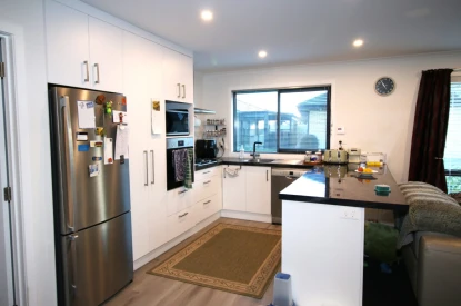 woodcroft-estate-2-bedroom-double-garage-villa-26356